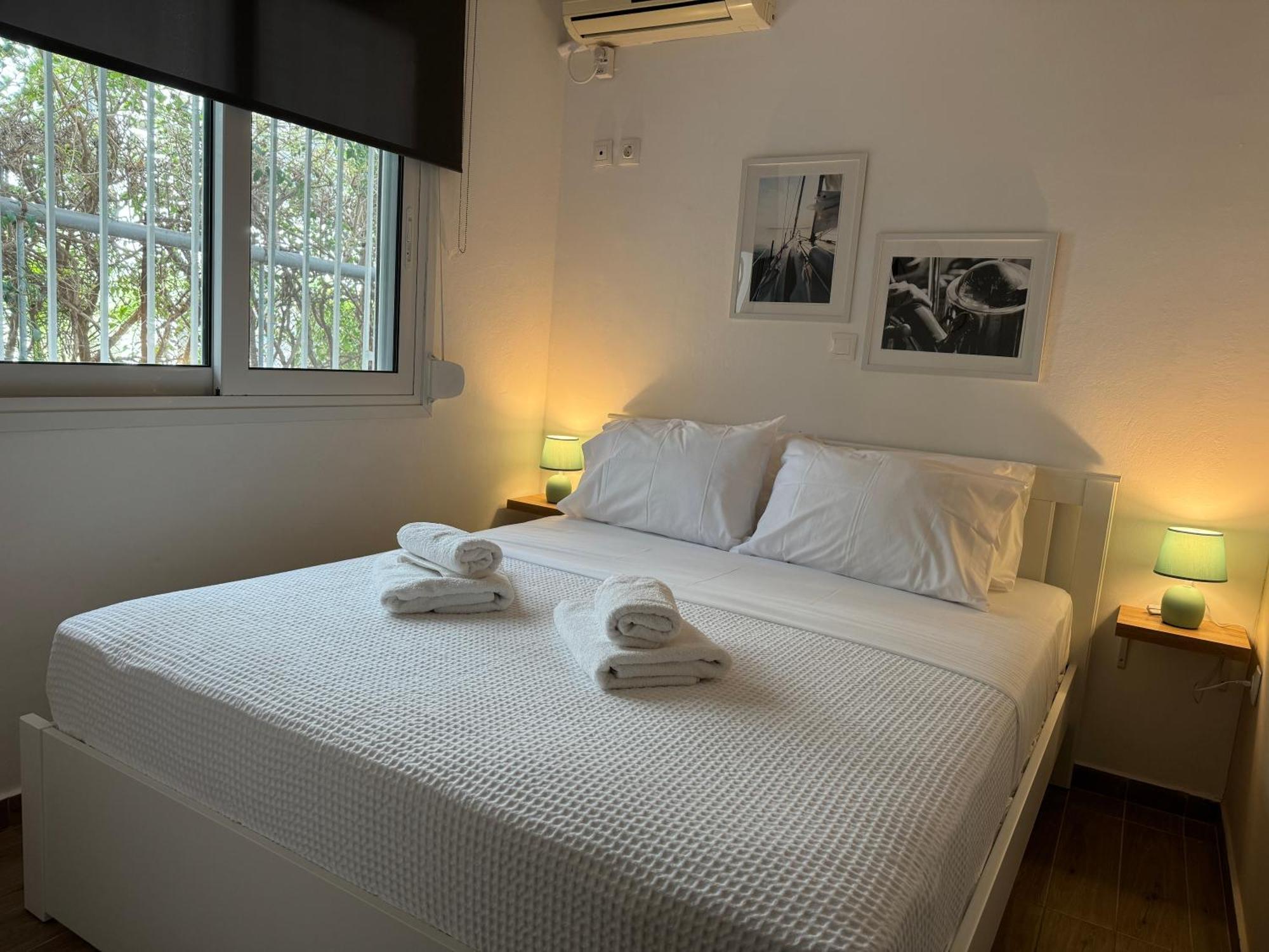 Emerald Lake Residence เอเธนส์ ภายนอก รูปภาพ